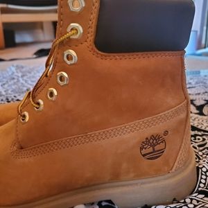 Classic Timbs